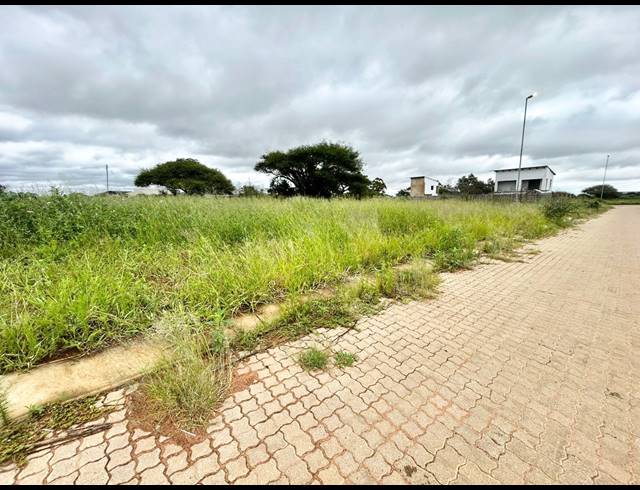 1,202M² VACANT LAND FOR SALE IN MAGNA VIA INDUSTRIAL